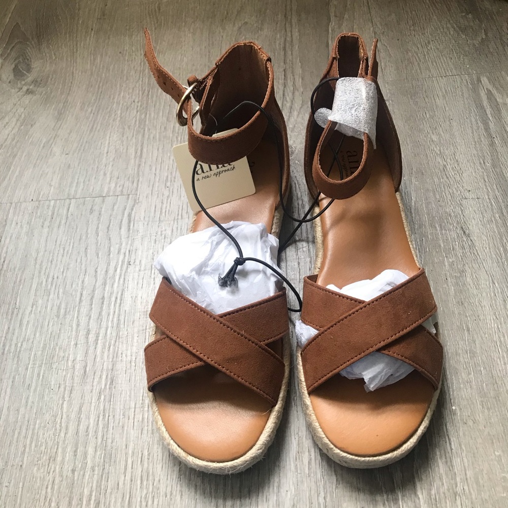 Ana Blaze sandals